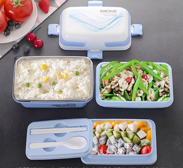 compartmental insulated lunch box with tableware 